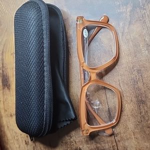 EyeKeeper Fashion Readers Brown +0.50 NWT X002TA0HKN